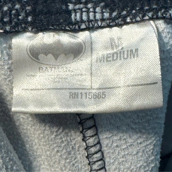 Batman Mens Pajama Pants Black Plaid, Pockets, Patches, Size Medium - Picture 6 of 7